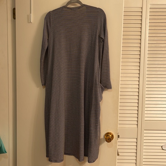 Lularoe Sarah - Picture 2 of 3